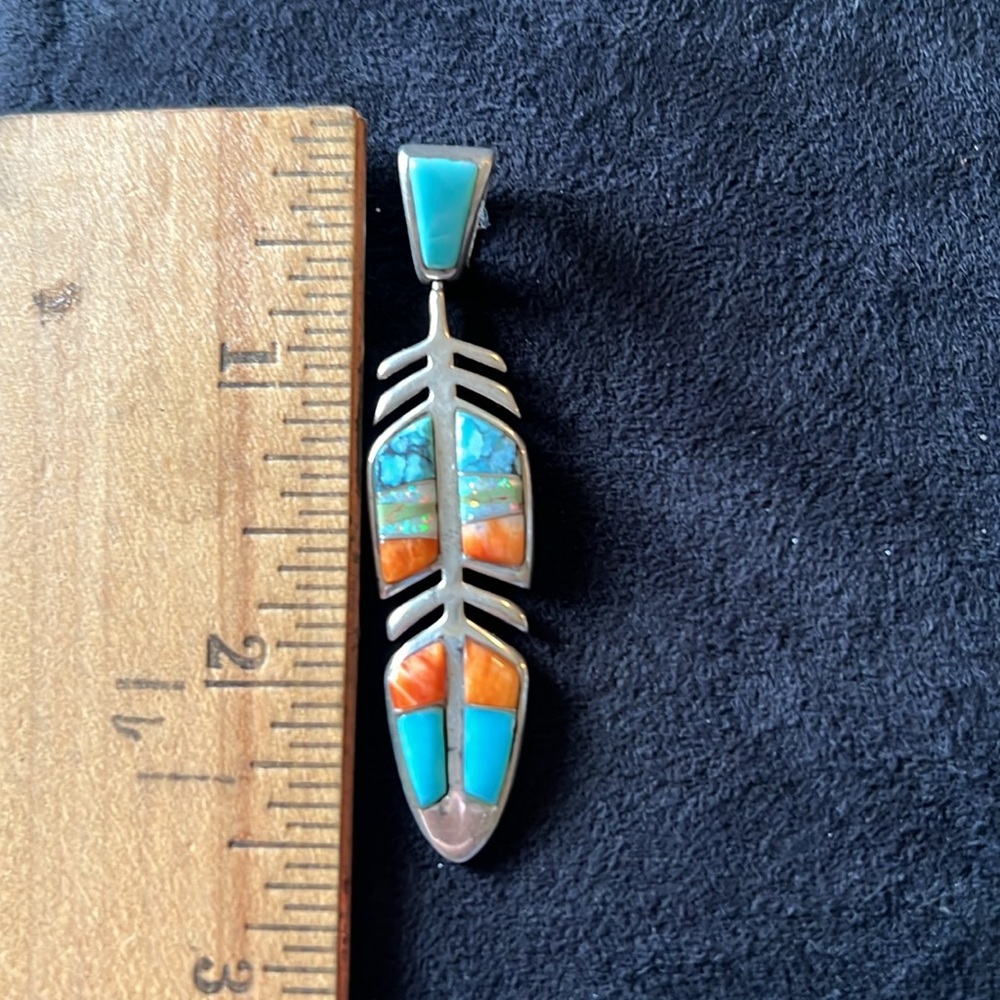Navajo Native American Vintage feather Sterling Silver Lazuli turquoise pendant